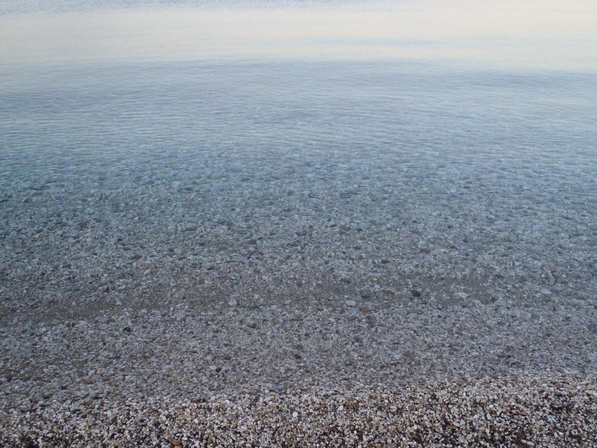 Kyparissis Beach Houses Skala Mistegnon エクステリア 写真