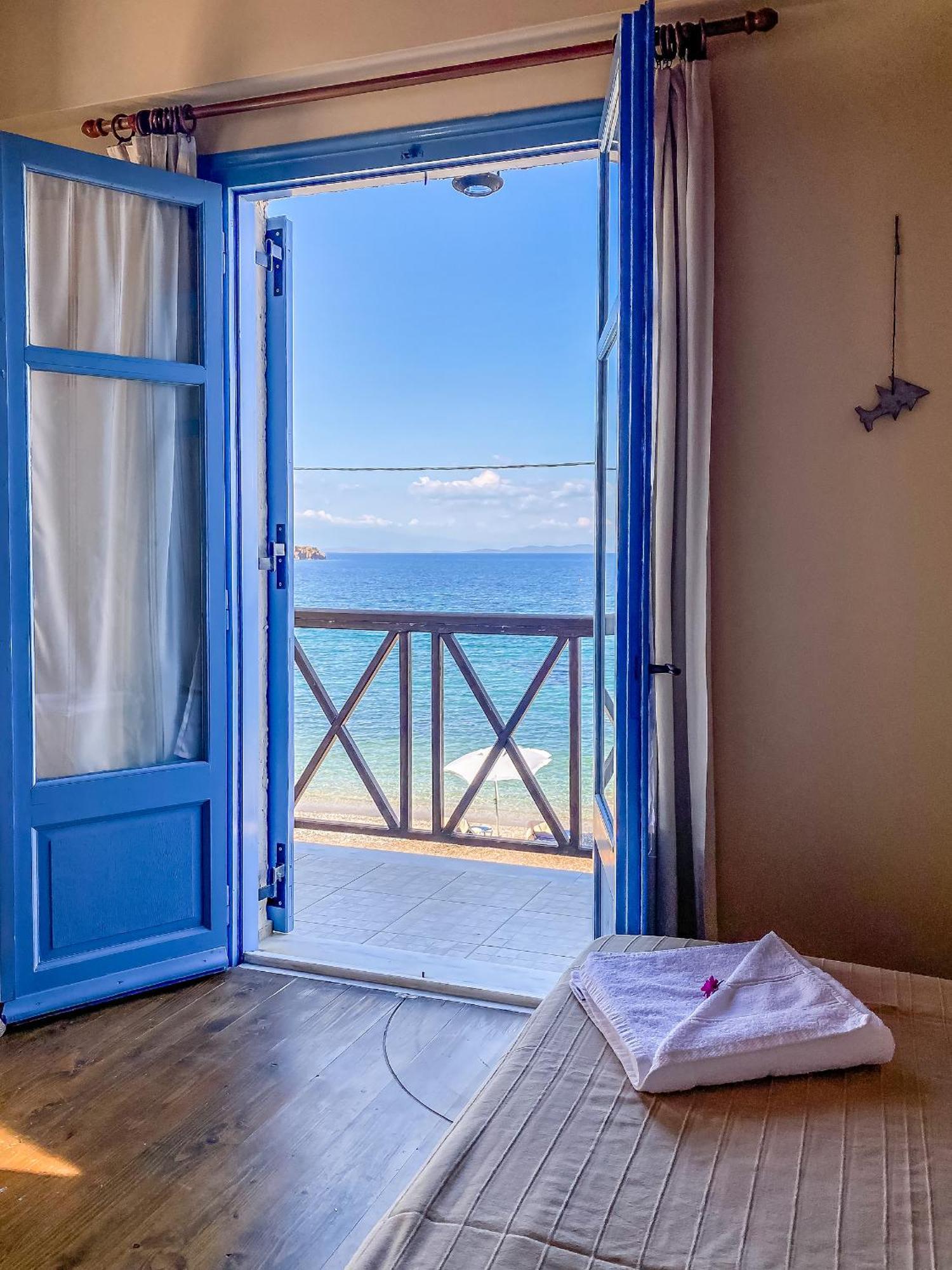 Kyparissis Beach Houses Skala Mistegnon エクステリア 写真